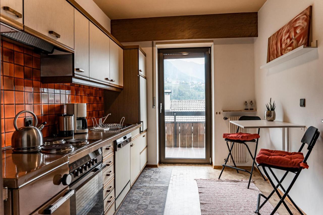 Greymold Apartment *