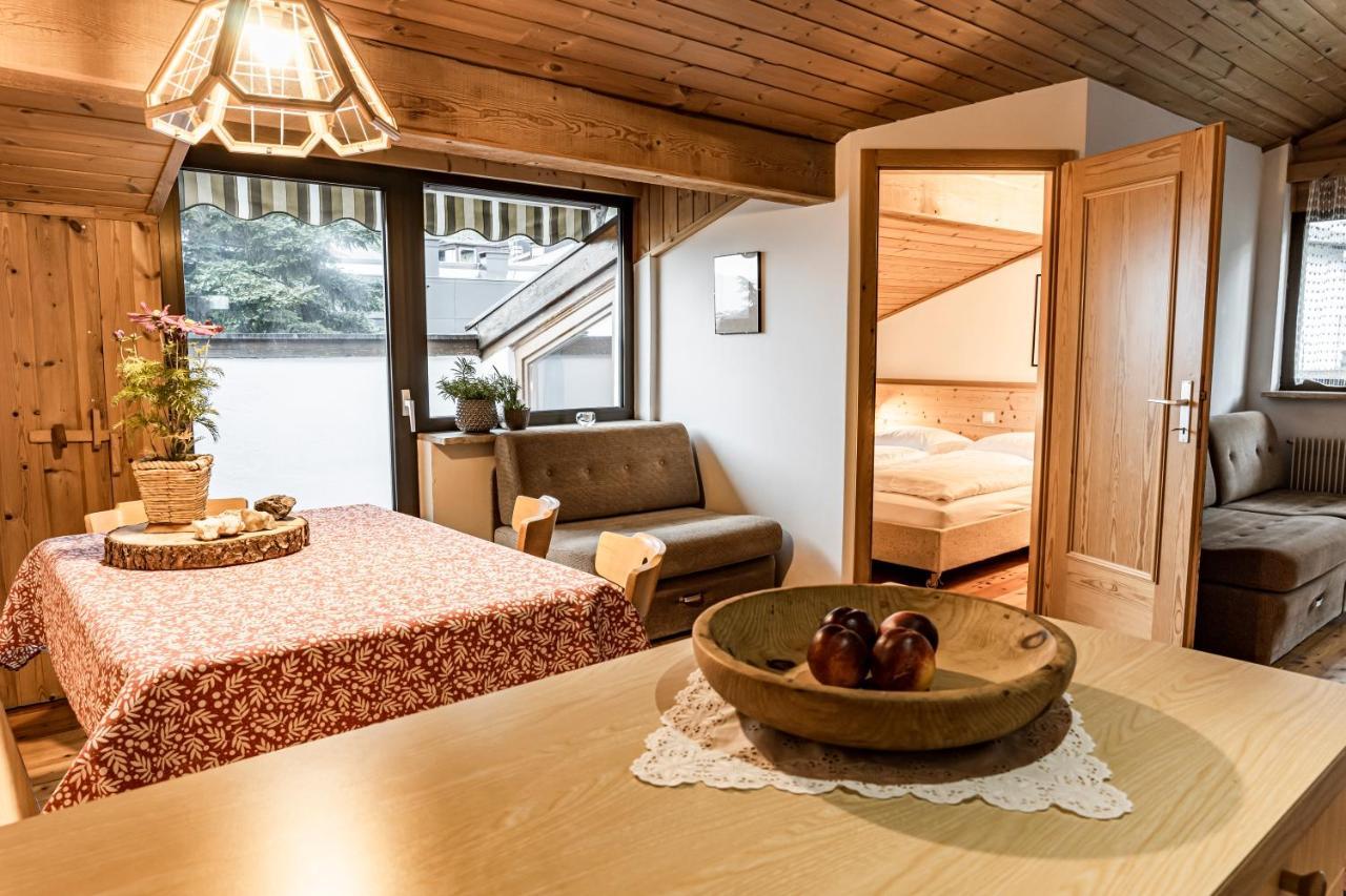 Greymold Apartment *