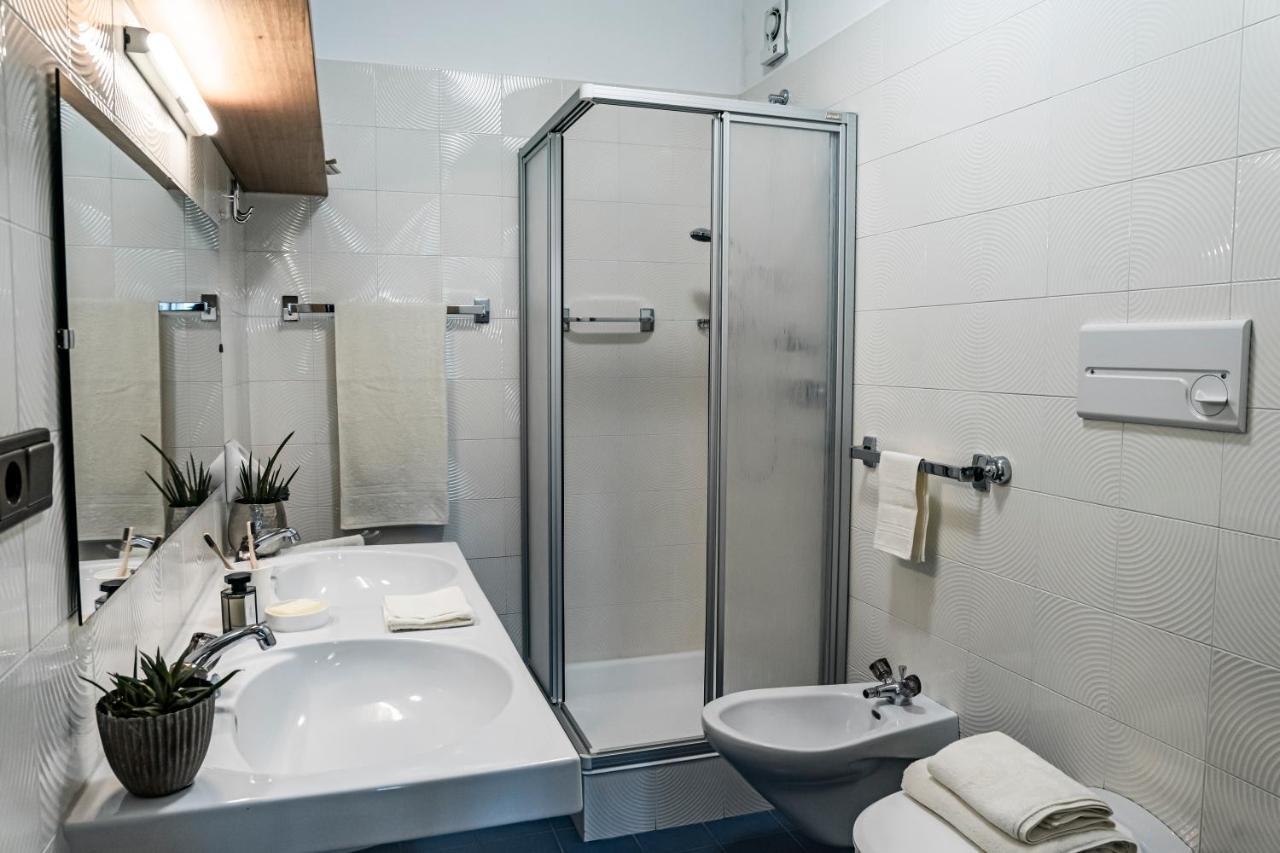 Greymold Apartment *